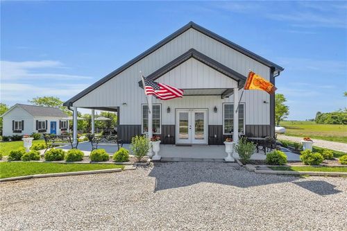 36987 Somerset Rd, La Cygne, KS, 66040-4022 | Card Image