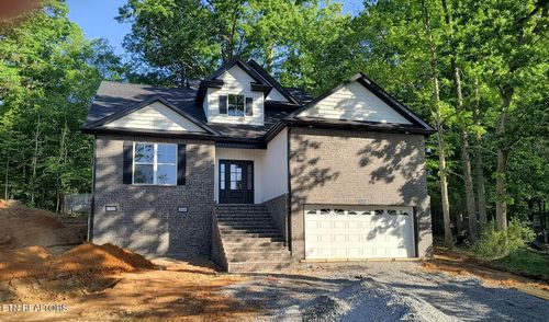 3185 Fairoaks Dr, Maryville, TN, 37803-7310 | Card Image