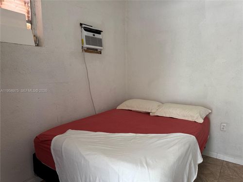 3-1822 Cleveland St, Hollywood, FL, 33020-3132 | Card Image