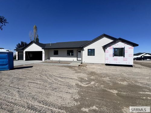 392 Oak Street, Shelley, ID, 83274 | Card Image