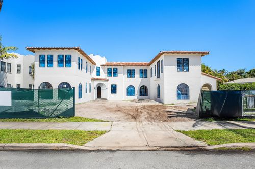 221 Monroe Dr, West Palm Beach, FL, 33405-1925 | Card Image