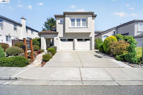 7943 Pineville Cir, Castro Valley, CA, 94552-5340 | Card Image