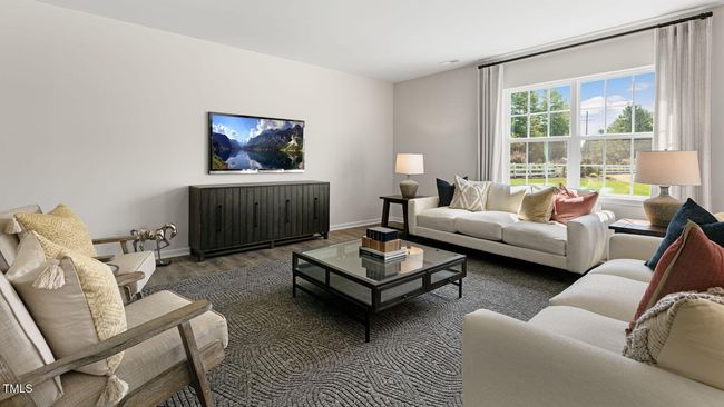 Living Area | Image 5