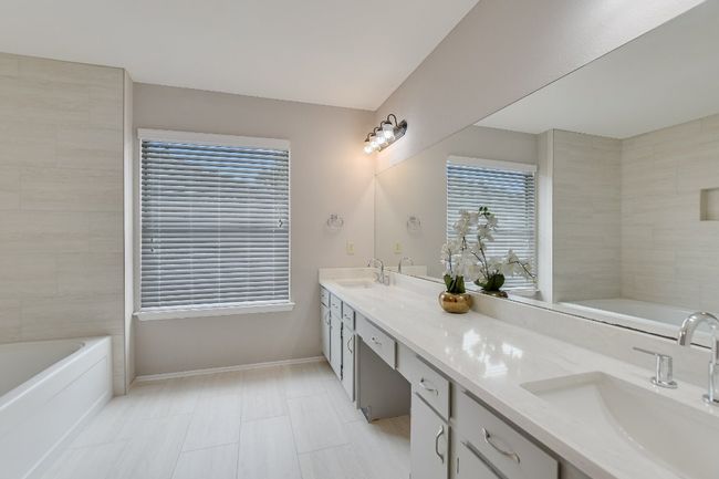 1708 Lion Heart Dr, House other with 4 bedrooms, 3 bathrooms and 4 parking in Cedar Park TX | Image 17