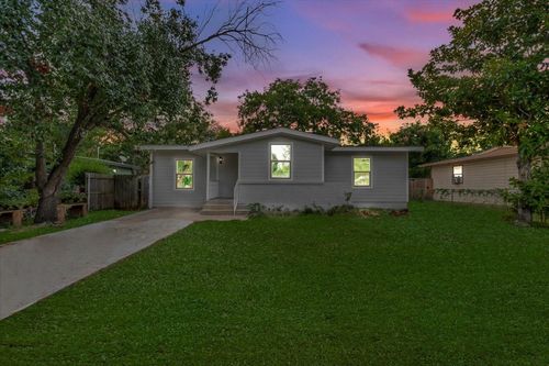 607 Lombardy Ln, Arlington, TX, 76013-1439 | Card Image