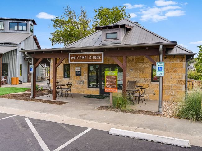 206 Bridge Water Loop, House other with 4 bedrooms, 4 bathrooms and 4 parking in Dripping Springs TX | Image 37