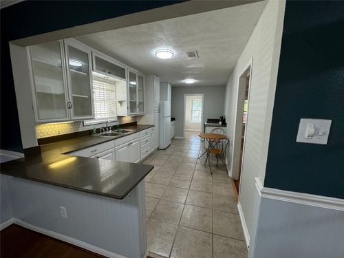 125 Pomeroy Ave, Pasadena, TX, 77506-1336 | Card Image