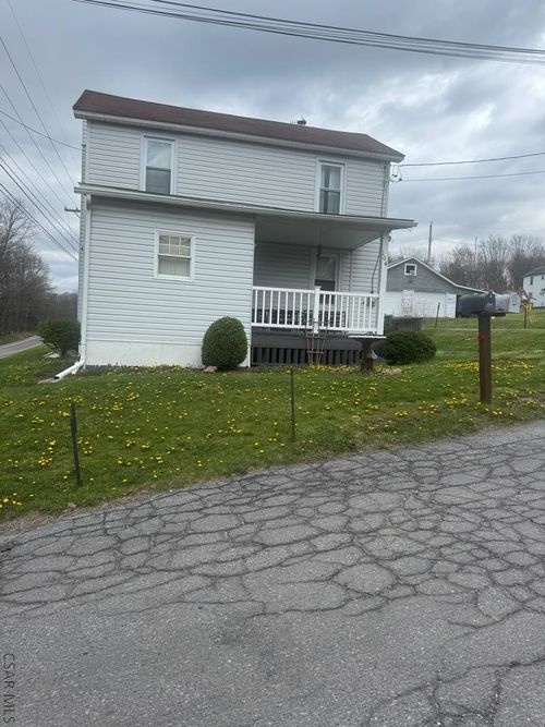 104 Robin St, Cairnbrook, PA, 15924 | Card Image