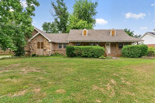 4455 S Ridgecrest Dr, Springfield, MO, 65810-1079 | Card Image