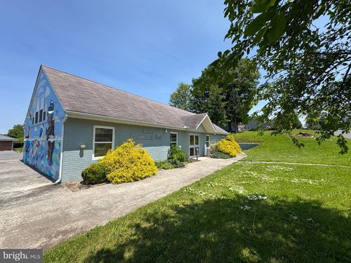 240 School St, Romney, WV, 26757-1524 | Card Image