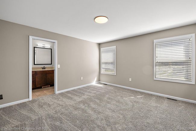 4125 Newton Rd, House other with 3 bedrooms, 3 bathrooms and null parking in Commerce Twp MI | Image 19