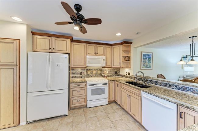503 - 503 Spring Lakes Blvd, Condo with 2 bedrooms, 2 bathrooms and null parking in BRADENTON FL | Image 18