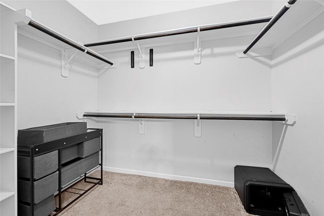 9002 Saint Laurent Ln, House other with 3 bedrooms, 2 bathrooms and 2 parking in Houston TX | Image 23