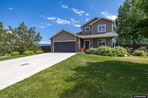 6521 Blue Springs Rd, Casper, WY, 82604-3692 | Card Image