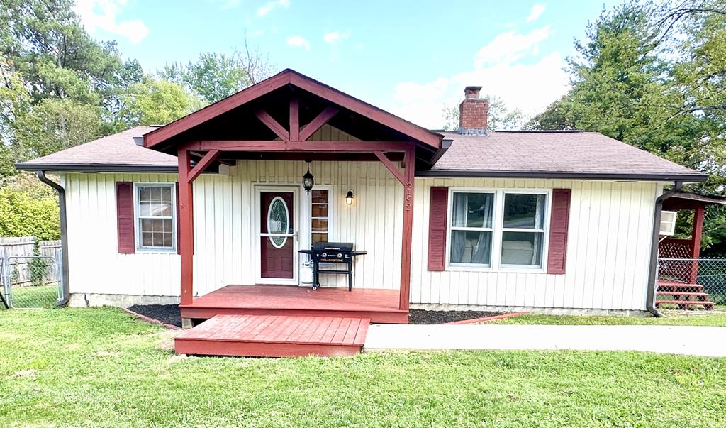 Hills Dr, Crossville, TN 38555