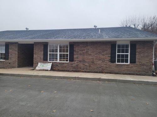 201 Highland St, Sweet Springs, MO, 65351-1214 | Card Image