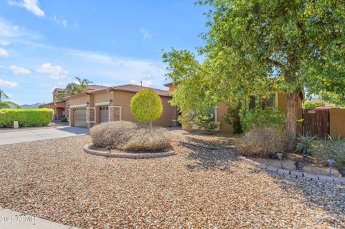 18206 W Lisbon Ln, Surprise, AZ, 85388-7672 | Card Image