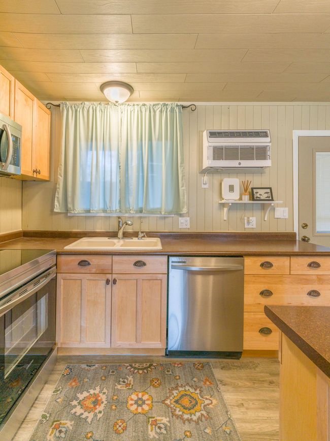 APT-508 - 8890 Breezy Point Dr, Condo with 2 bedrooms, 1 bathrooms and null parking in Breezy Point MN | Image 12
