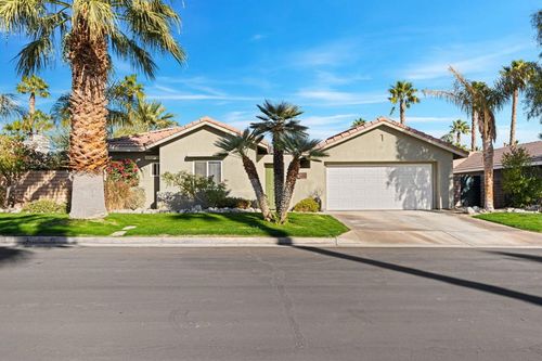 664 E Lily St, Palm Springs, CA, 92262 | Card Image