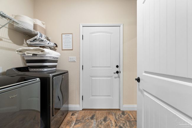 9241 Sage Forest Ln, House other with 3 bedrooms, 3 bathrooms and 2 parking in Pace FL | Image 25