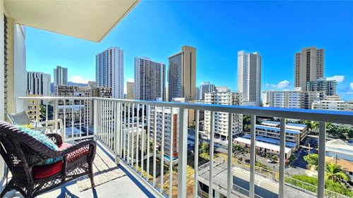 apt-1405-2452 Tusitala St, Honolulu, HI, 96815-3127 | Card Image