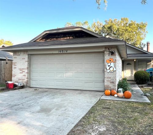 14014 Clear Forest Dr, Sugar Land, TX, 77498-1779 | Card Image