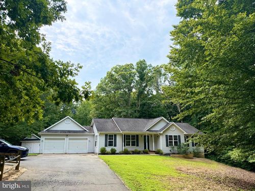 6000 Paternoster Ln, Hughesville, MD, 20637-3143 | Card Image