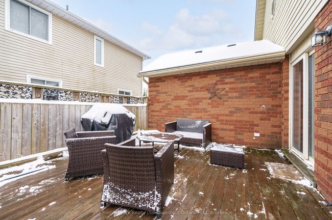 139 Miller Cres, House other with 3 bedrooms, 2 bathrooms and 3 parking in Palmerston ON | Image 35