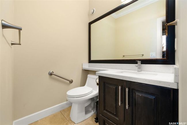 142 Rock Pointe Cres, House other with 8 bedrooms, 5 bathrooms and 6 parking in Pilot Butte SK | Image 27