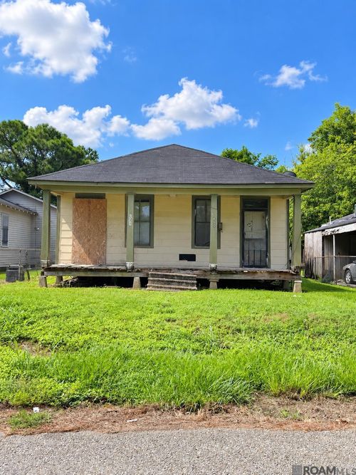 3020 Lula Ave, Baton Rouge, LA, 70802-2367 | Card Image