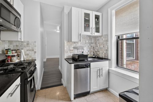 apt-102-145 Harrison Ave, Jersey City, NJ, 07304-1932 | Card Image