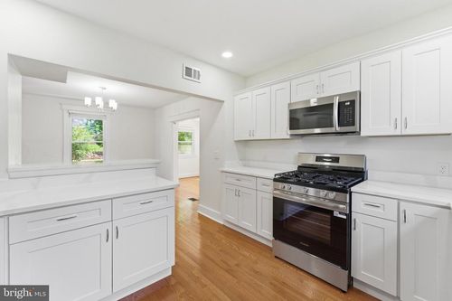 2604 32nd St Se, WASHINGTON, DC, 20020-1448 | Card Image