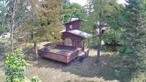 125 N Cedar St, Evart, MI, 49631-9311 | Card Image