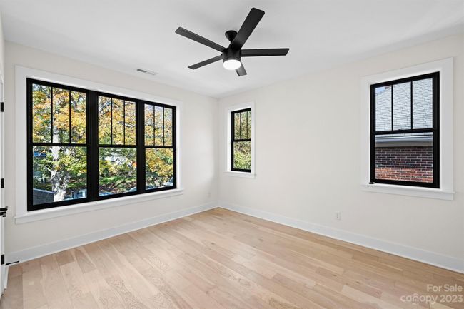 Secondary Bedroom | Image 25