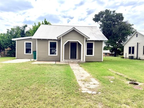 707 Reynolds St, Goldthwaite, TX, 76844-2107 | Card Image