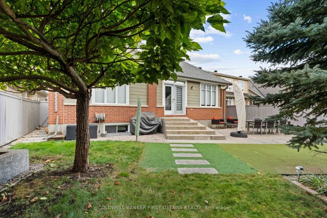 311 Blackleaf Dr, House other with 2 bedrooms, 2 bathrooms and 4 parking in Nepean ON | Image 20
