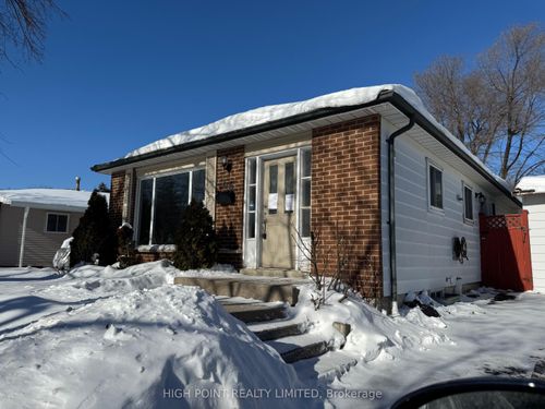 56 Wickson Trail, Scarborough, ON, M1B1K9 | Card Image