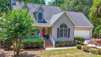 4617 Harbor View Terrace, House other with 3 bedrooms, 2 bathrooms and null parking in Morganton NC | Image 3