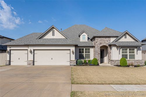 12822 S Date St, Jenks, OK, 74037-3254 | Card Image