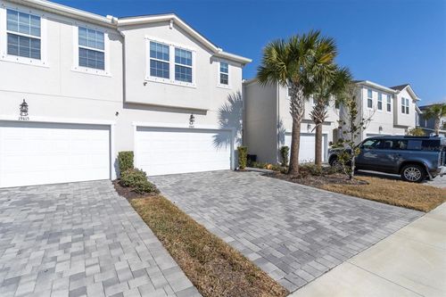 19421 Monarch Wind Way, Lutz, FL, 33558-5643 | Card Image