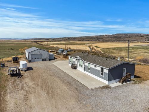 2117 Nixon Gulch Rd, Manhattan, MT, 59741-8751 | Card Image