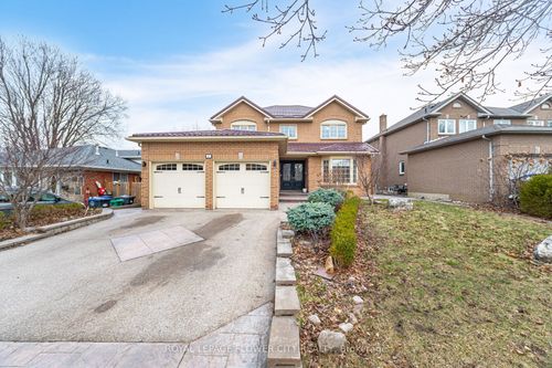 47 Burgby Ave, Brampton, ON, L6X2G7 | Card Image