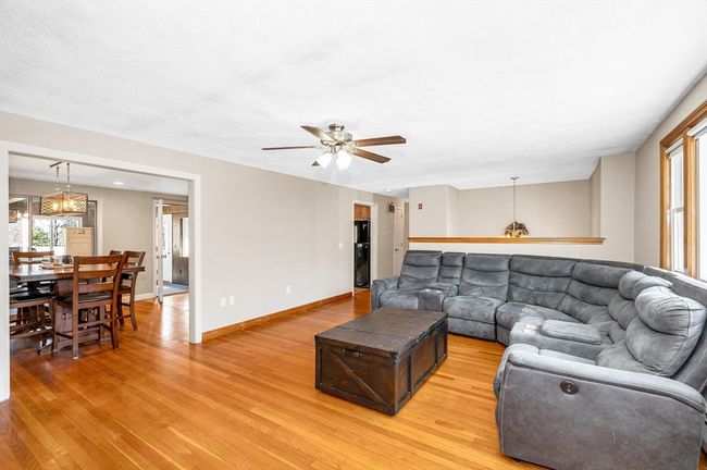 79 Martin Rd, House other with 4 bedrooms, 2 bathrooms and 4 parking in Reading MA | Image 4