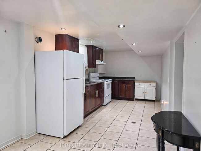BASEMENT - 26 Bairstow Cres, House other with 2 bedrooms, 1 bathrooms and 1 parking in Etobicoke ON | Image 5