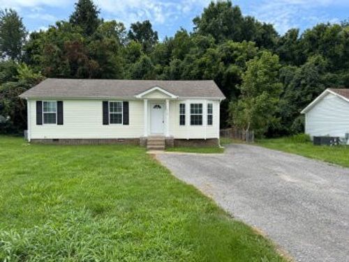 116 Grant Ave, Oak Grove, KY, 42262-8210 | Card Image