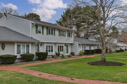 76-174 Lowell Rd, Mashpee, MA, 02649-2831 | Card Image