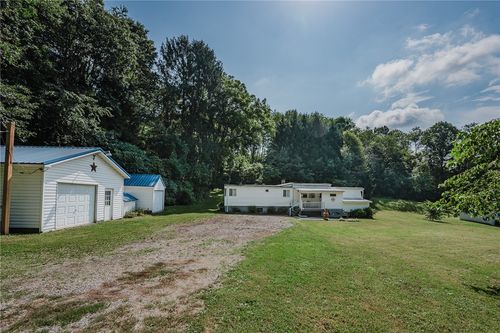 384 Glade Run Rd, Kittanning, PA, 16201-7436 | Card Image