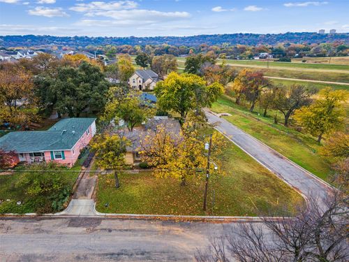 5317 Red Bud Ln, Fort Worth, TX, 76114-4355 | Card Image