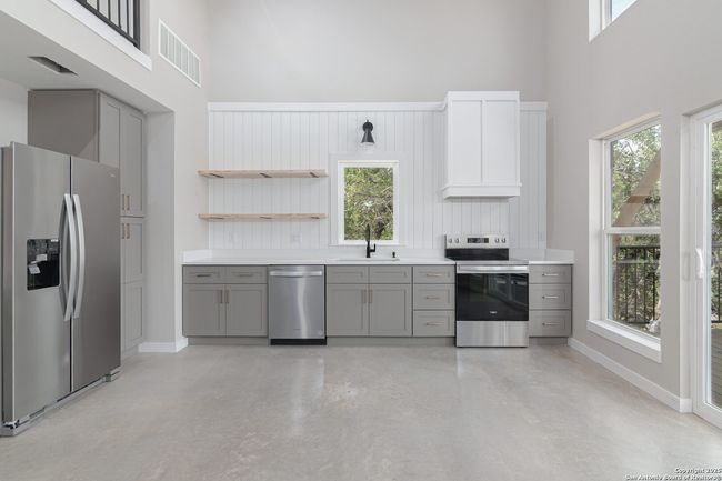 1 - 2004 Cedar Hill Dr, House other with 2 bedrooms, 1 bathrooms and null parking in Spring Branch TX | Image 6
