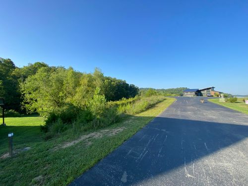 65 Sanctuary Shores Way, Sevierville, TN, 37876-1471 | Card Image